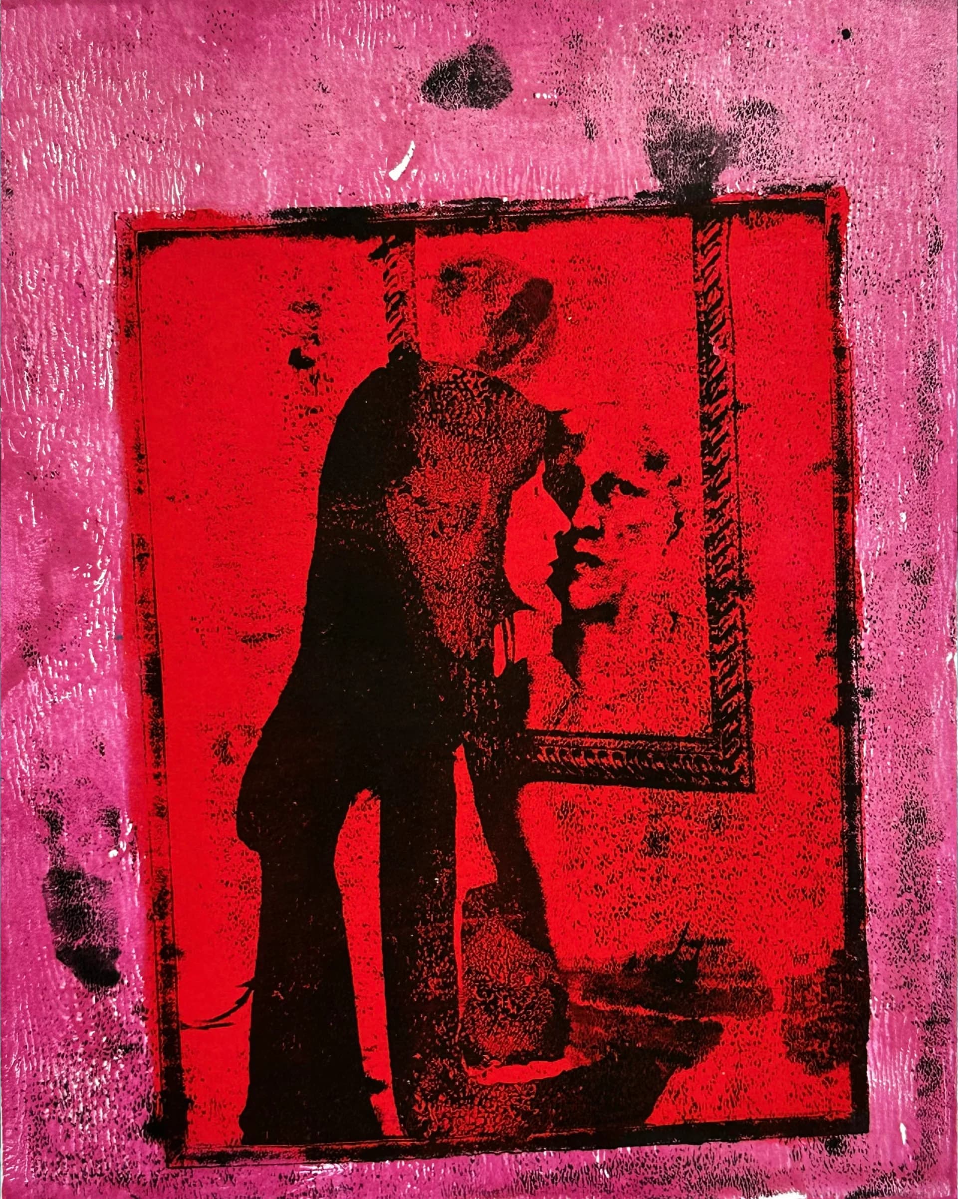A silent scream in pink